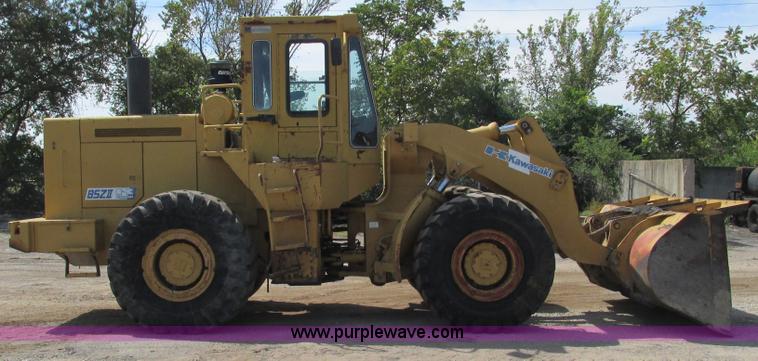image for item L5294 1990 Kawasaki 85Z II wheel loader