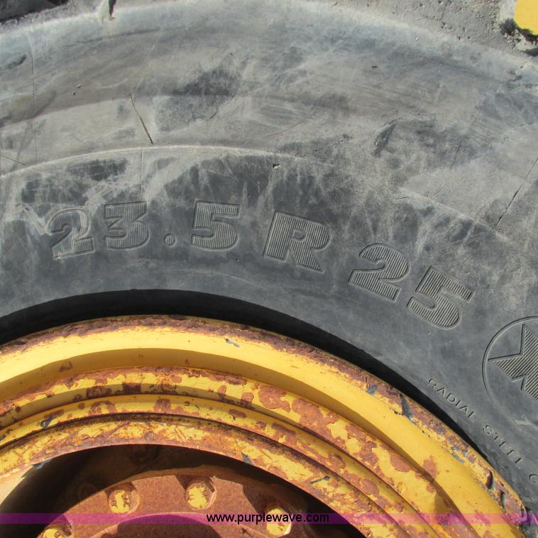 image for item L5294 1990 Kawasaki 85Z II wheel loader
