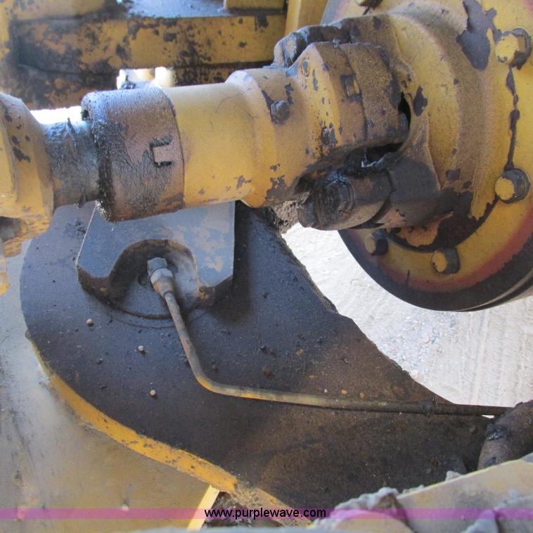 image for item L5294 1990 Kawasaki 85Z II wheel loader