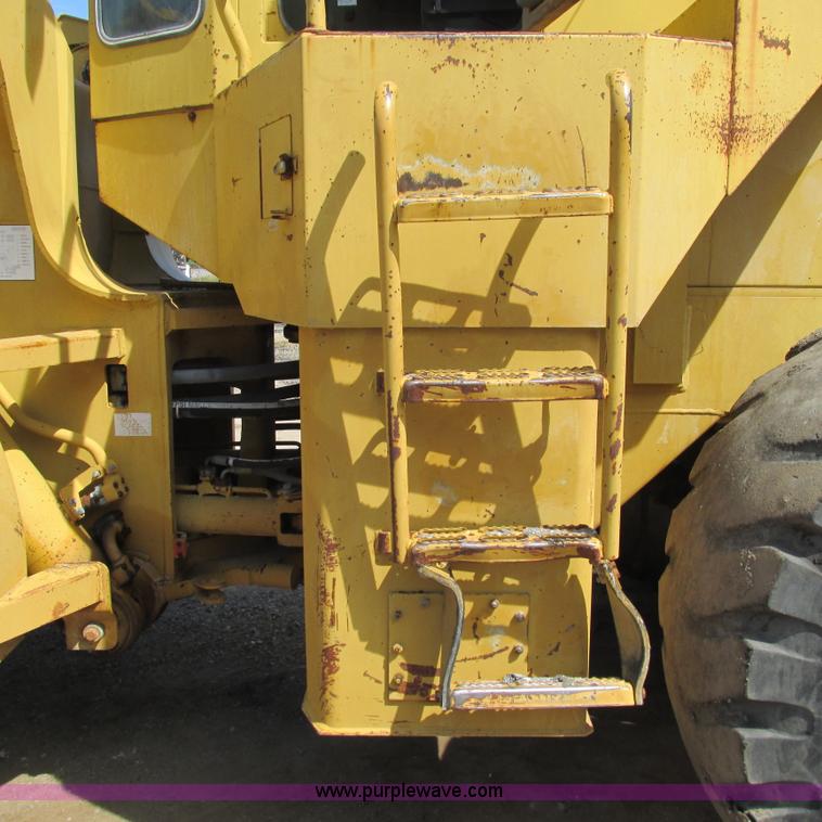 image for item L5294 1990 Kawasaki 85Z II wheel loader
