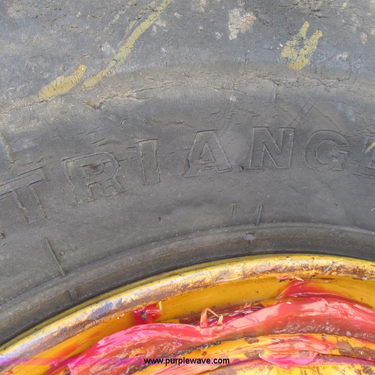 image for item L5294 1990 Kawasaki 85Z II wheel loader