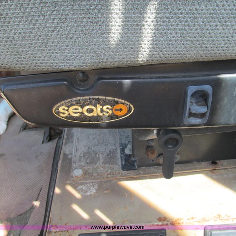 image for item L5294 1990 Kawasaki 85Z II wheel loader