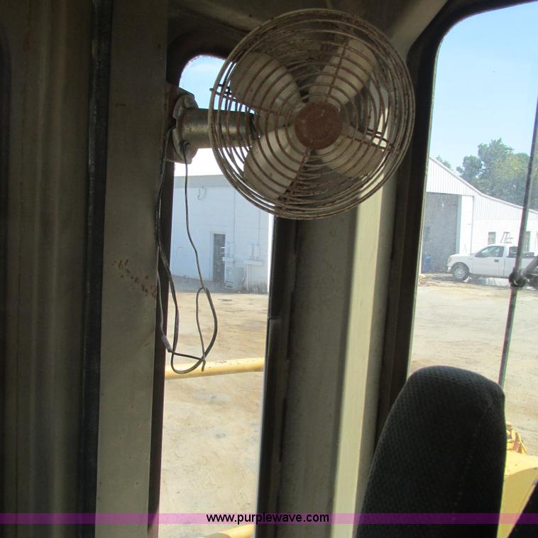 image for item L5294 1990 Kawasaki 85Z II wheel loader