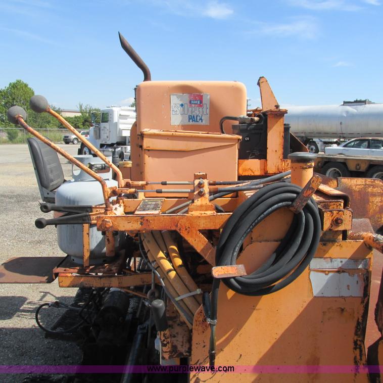 image for item L5295 Lee Boy L100T screed