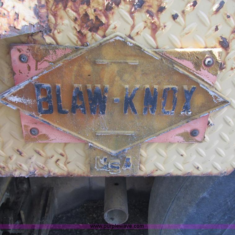 image for item L5298 Blaw Knox RW38 paver