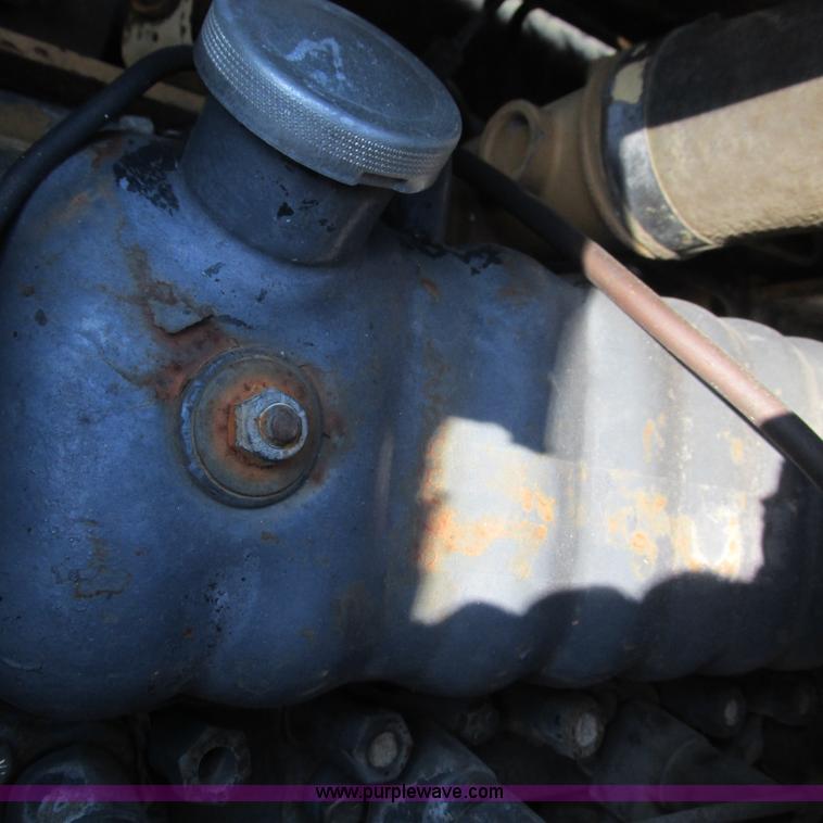 image for item L5298 Blaw Knox RW38 paver