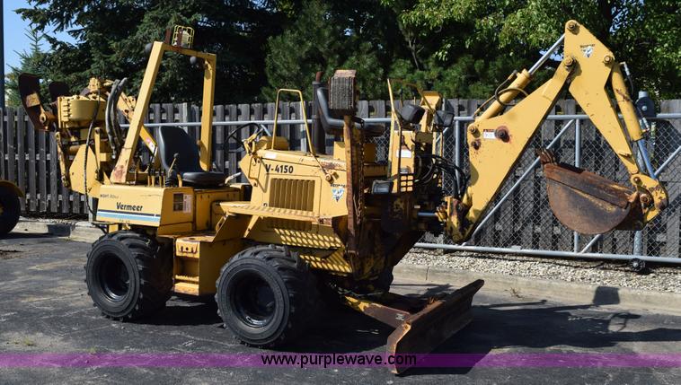 image for item L5900 1995 Vermeer V4150 trencher
