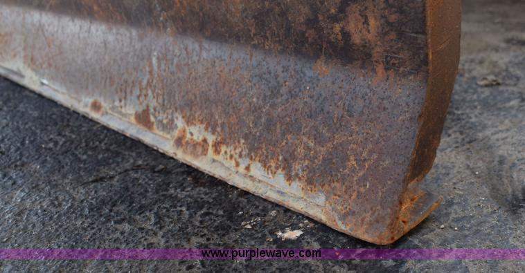 image for item L5900 1995 Vermeer V4150 trencher