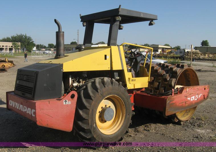 image for item L6327 Dynapac CA250PD single drum compactor