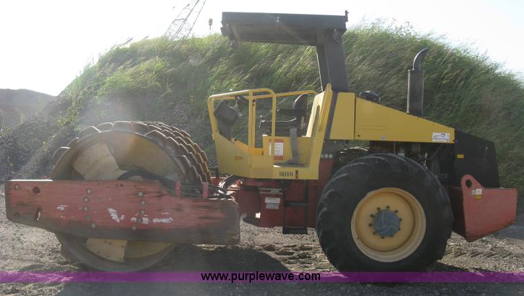 image for item L6327 Dynapac CA250PD single drum compactor