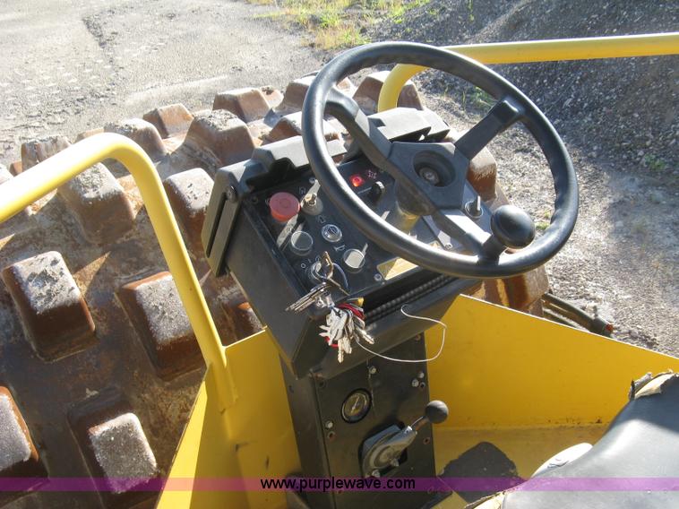 image for item L6327 Dynapac CA250PD single drum compactor