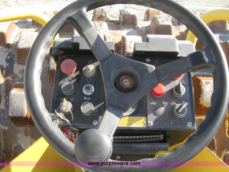 image for item L6327 Dynapac CA250PD single drum compactor