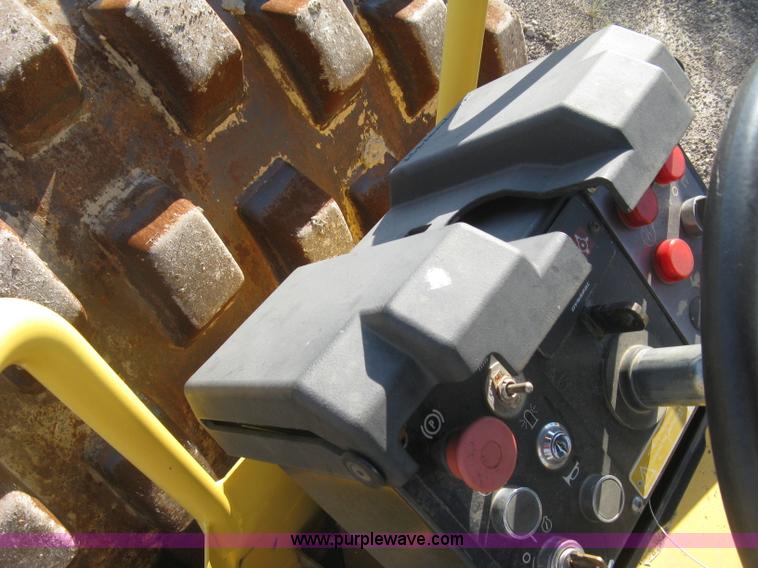 image for item L6327 Dynapac CA250PD single drum compactor