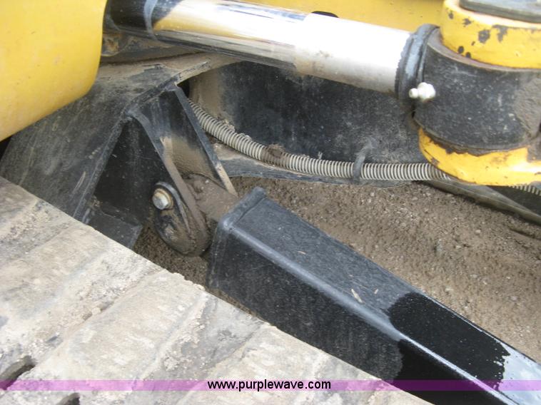 image for item L6341 2005 Caterpillar 302.5 mini excavator