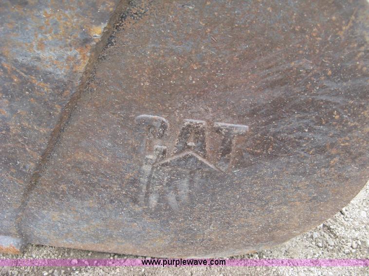 image for item L6341 2005 Caterpillar 302.5 mini excavator