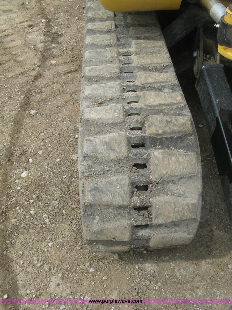 image for item L6341 2005 Caterpillar 302.5 mini excavator