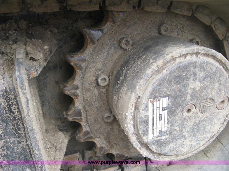 image for item L6341 2005 Caterpillar 302.5 mini excavator