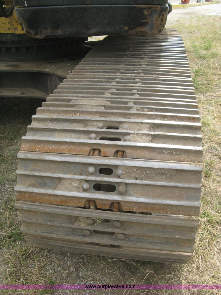 image for item L6363 2001 Caterpillar 320C L excavator