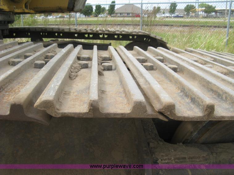 image for item L6363 2001 Caterpillar 320C L excavator