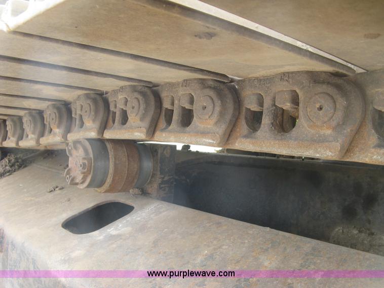 image for item L6363 2001 Caterpillar 320C L excavator