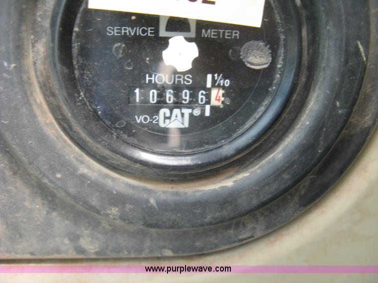 image for item L6364 2001 Caterpillar 320C L excavator