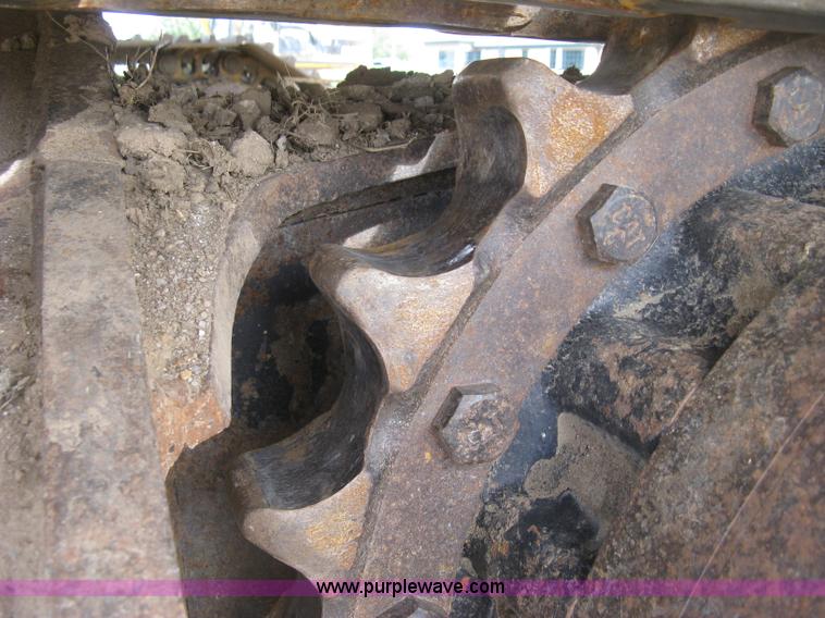 image for item L6364 2001 Caterpillar 320C L excavator