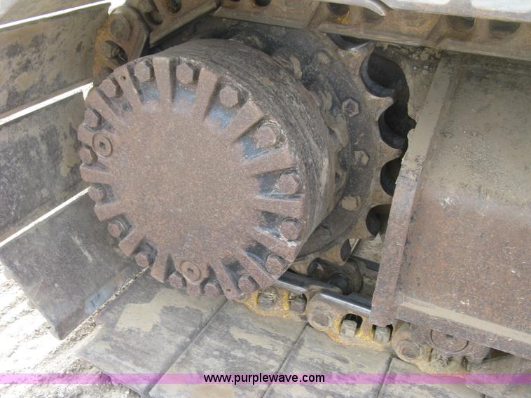 image for item L6364 2001 Caterpillar 320C L excavator