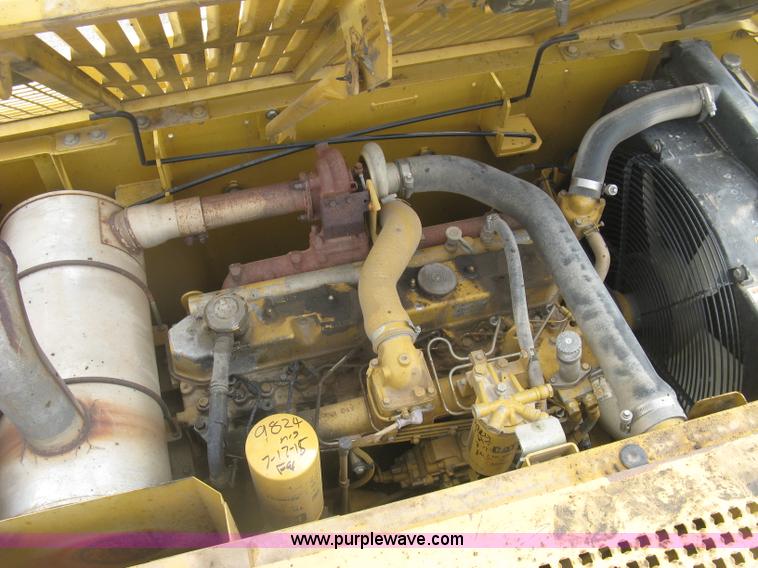 image for item L6365 2001 Caterpillar 320C L excavator