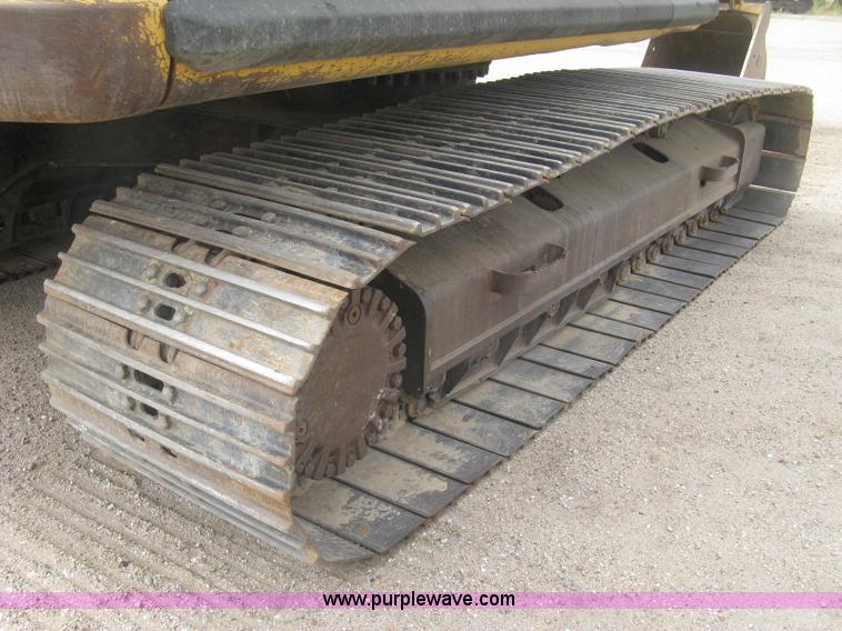 image for item L6365 2001 Caterpillar 320C L excavator