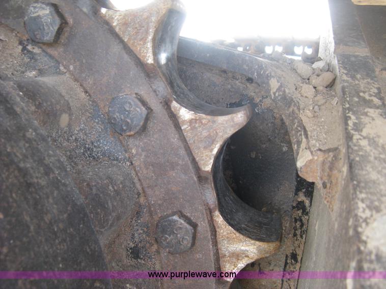image for item L6365 2001 Caterpillar 320C L excavator