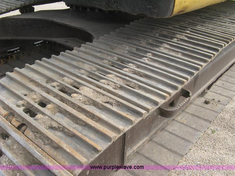 image for item L6366 2001 Caterpillar 320C L excavator