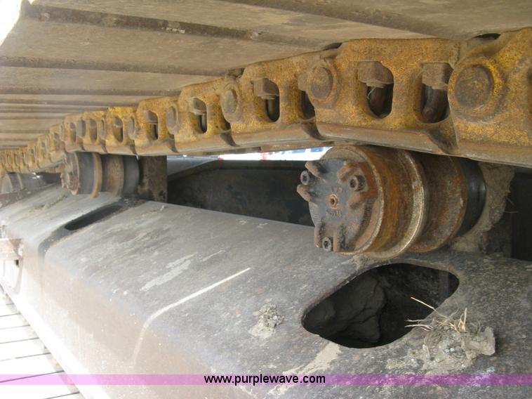 image for item L6366 2001 Caterpillar 320C L excavator