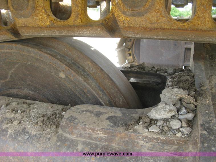 image for item L6366 2001 Caterpillar 320C L excavator