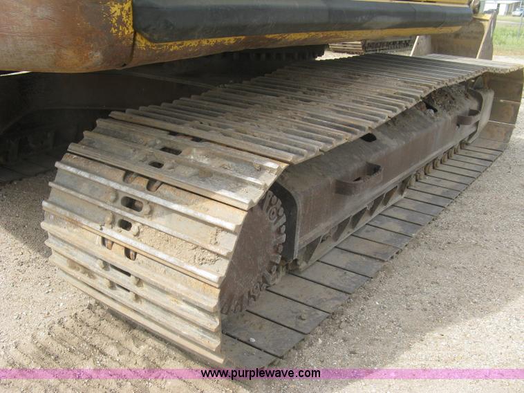 image for item L6366 2001 Caterpillar 320C L excavator