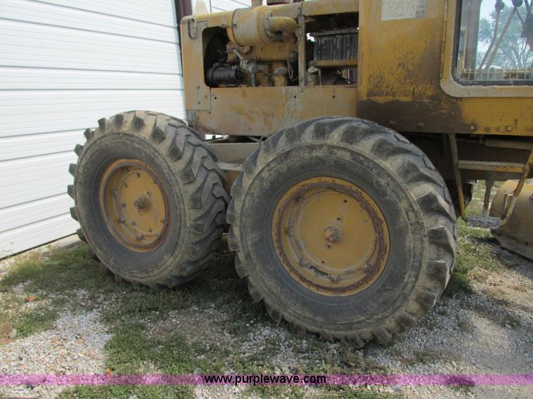 image for item R9468 1961 Caterpillar 112 Series E rigid frame motor grader