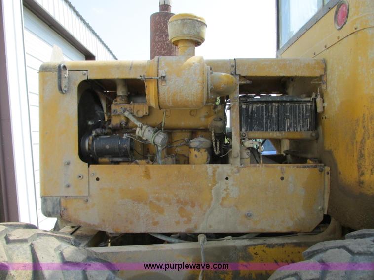 image for item R9468 1961 Caterpillar 112 Series E rigid frame motor grader