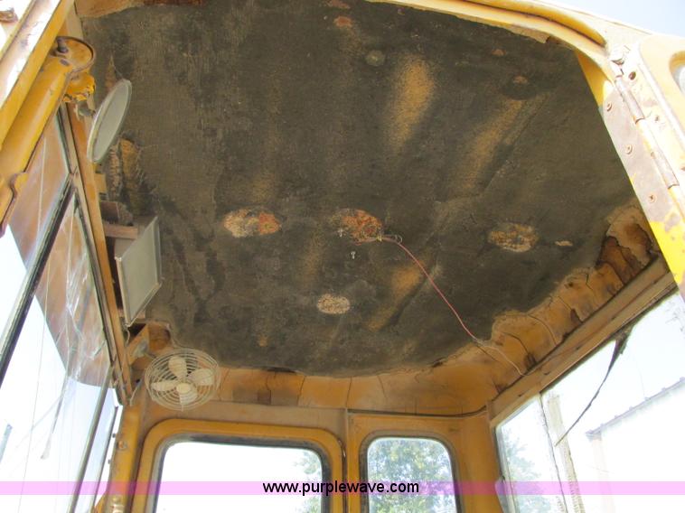 image for item R9468 1961 Caterpillar 112 Series E rigid frame motor grader