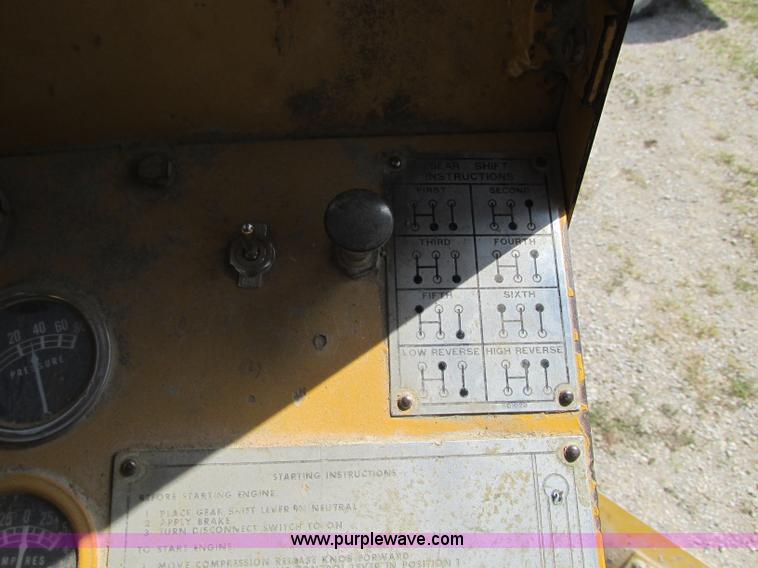 image for item R9468 1961 Caterpillar 112 Series E rigid frame motor grader