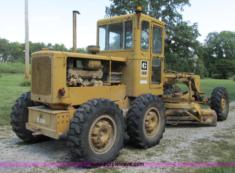 image for item R9469 1966 Caterpillar 120 ridgid frame motor grader