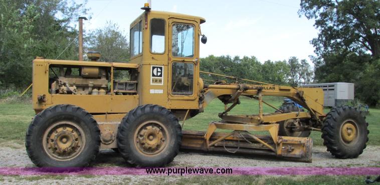 image for item R9469 1966 Caterpillar 120 ridgid frame motor grader