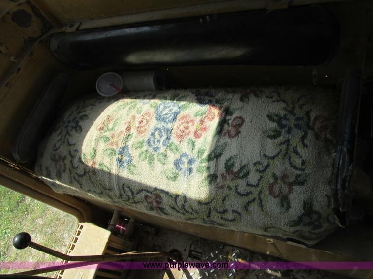 image for item R9469 1966 Caterpillar 120 ridgid frame motor grader