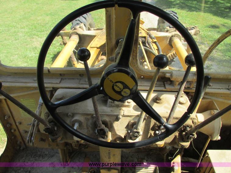 image for item R9469 1966 Caterpillar 120 ridgid frame motor grader