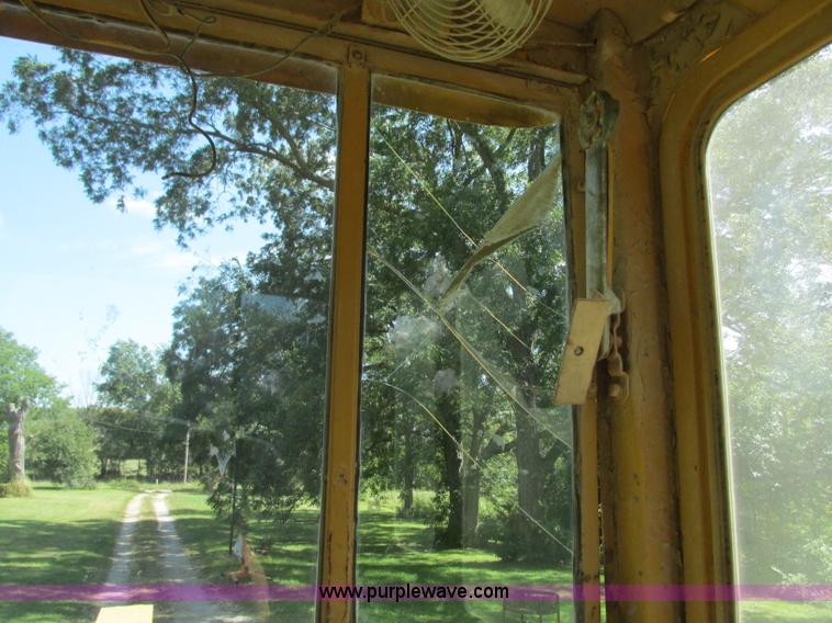 image for item R9469 1966 Caterpillar 120 ridgid frame motor grader