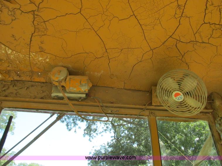 image for item R9469 1966 Caterpillar 120 ridgid frame motor grader