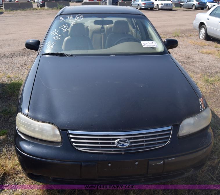 image for item J7237 1999 Chevrolet Malibu LS