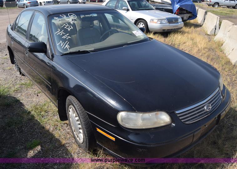 image for item J7237 1999 Chevrolet Malibu LS