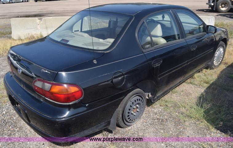 image for item J7237 1999 Chevrolet Malibu LS