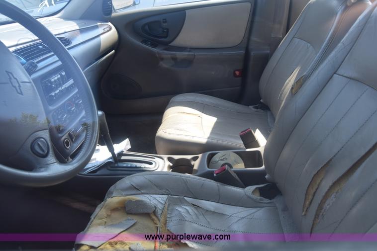 image for item J7237 1999 Chevrolet Malibu LS