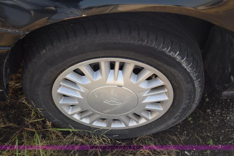 image for item J7237 1999 Chevrolet Malibu LS