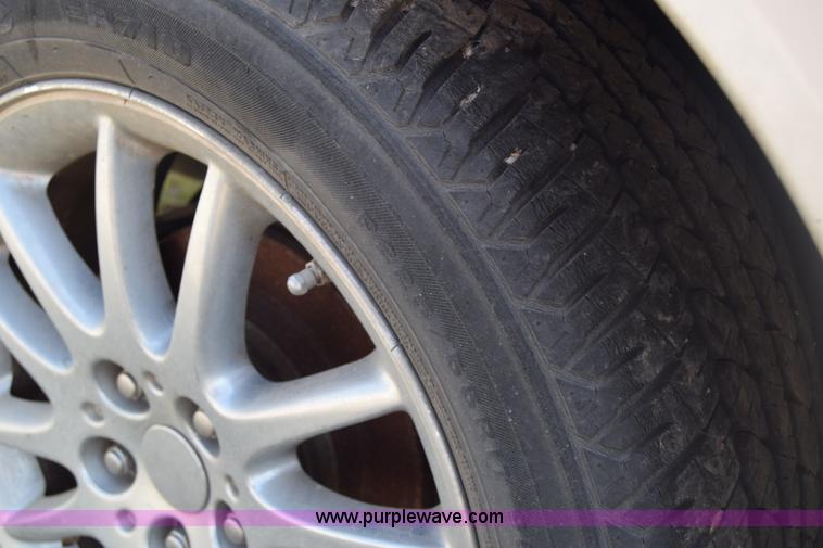 image for item J7238 2002 Chrysler 300M